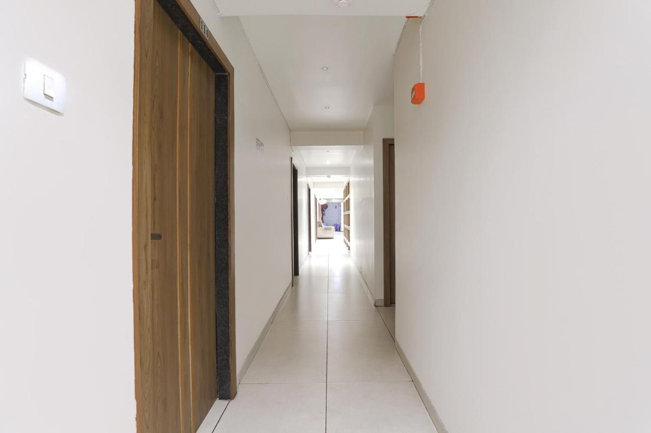 Fabhotel Bharosa Inn Ahmedabad Eksteriør billede