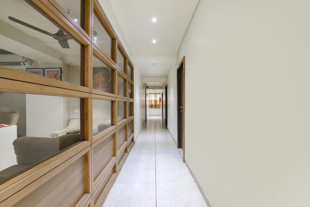 Fabhotel Bharosa Inn Ahmedabad Eksteriør billede